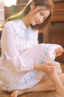 小草青青