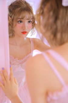 吕秀菱心锁
