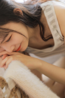 《诱人的飞行》在线观看